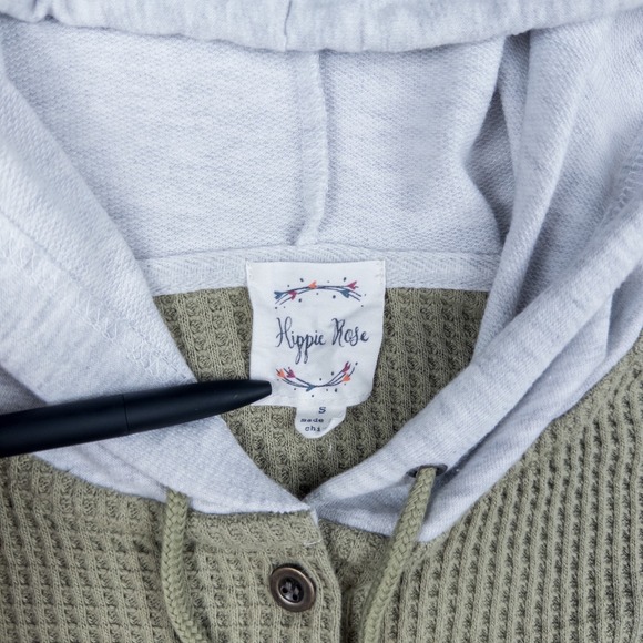 Hippie Rose Juniors‎ Hooded Waffle Knit Button Shacket Sage Green Size S - Picture 3 of 8